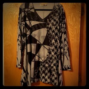 Cover Charge Eloquent Shimmering Tunic